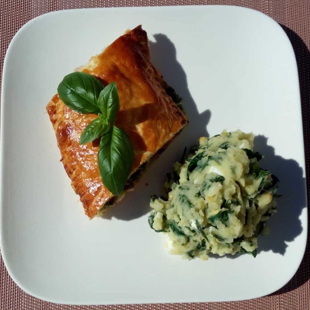 Zalm in een jasje met spinaziepuree