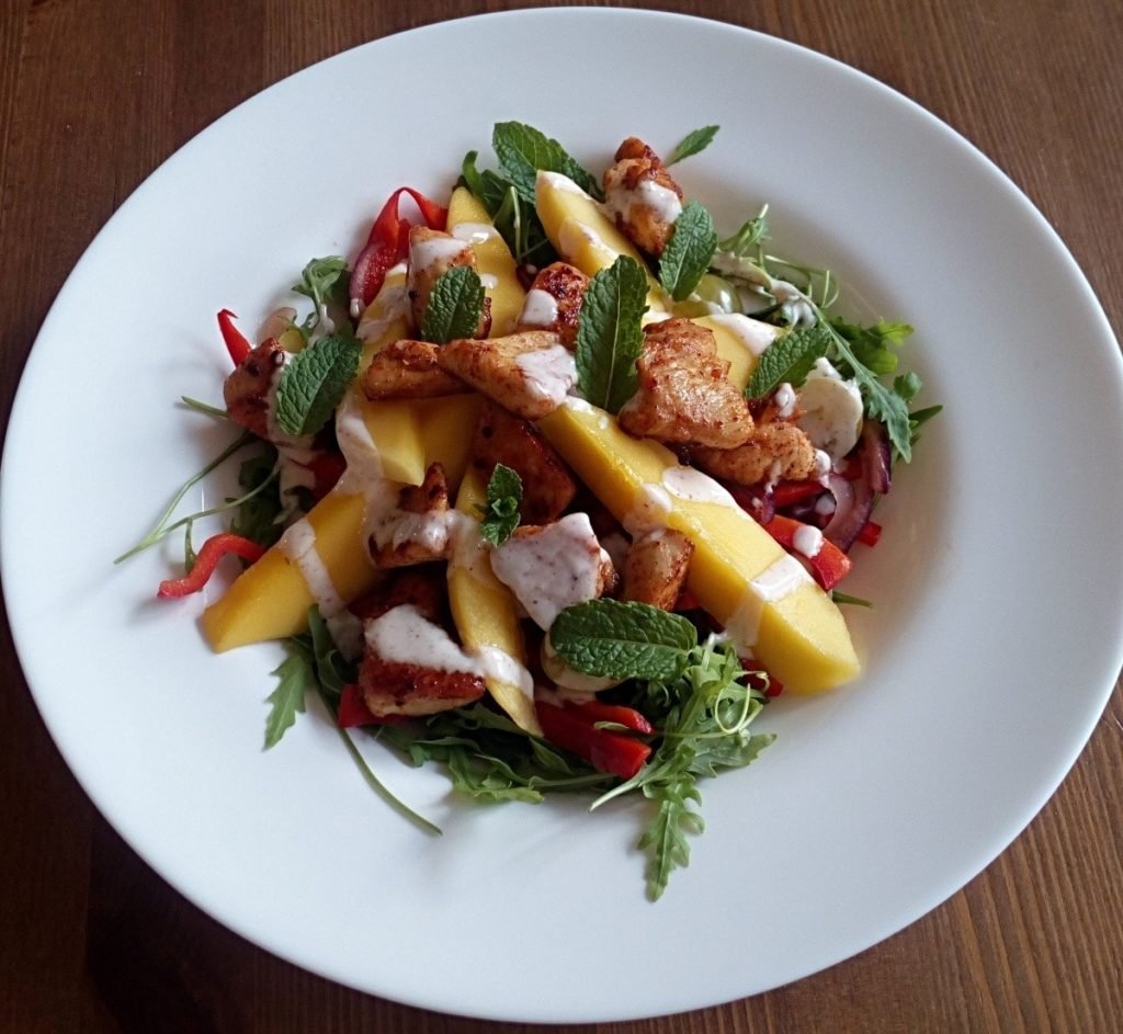 salade van mango en kip